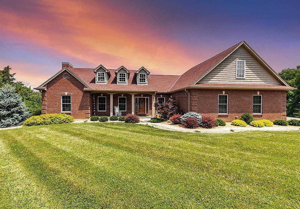 1st image of 3422 Marian Dr