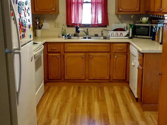 Main Full Kitchen