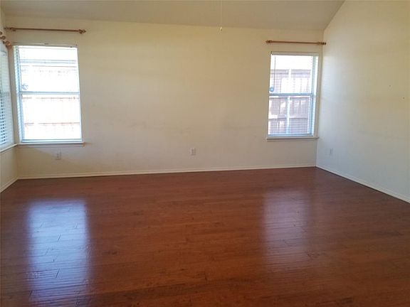 5th image of 1516 Ector Dr