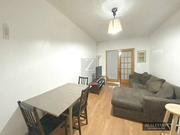 4th image of 369 5th Ave APT 4R