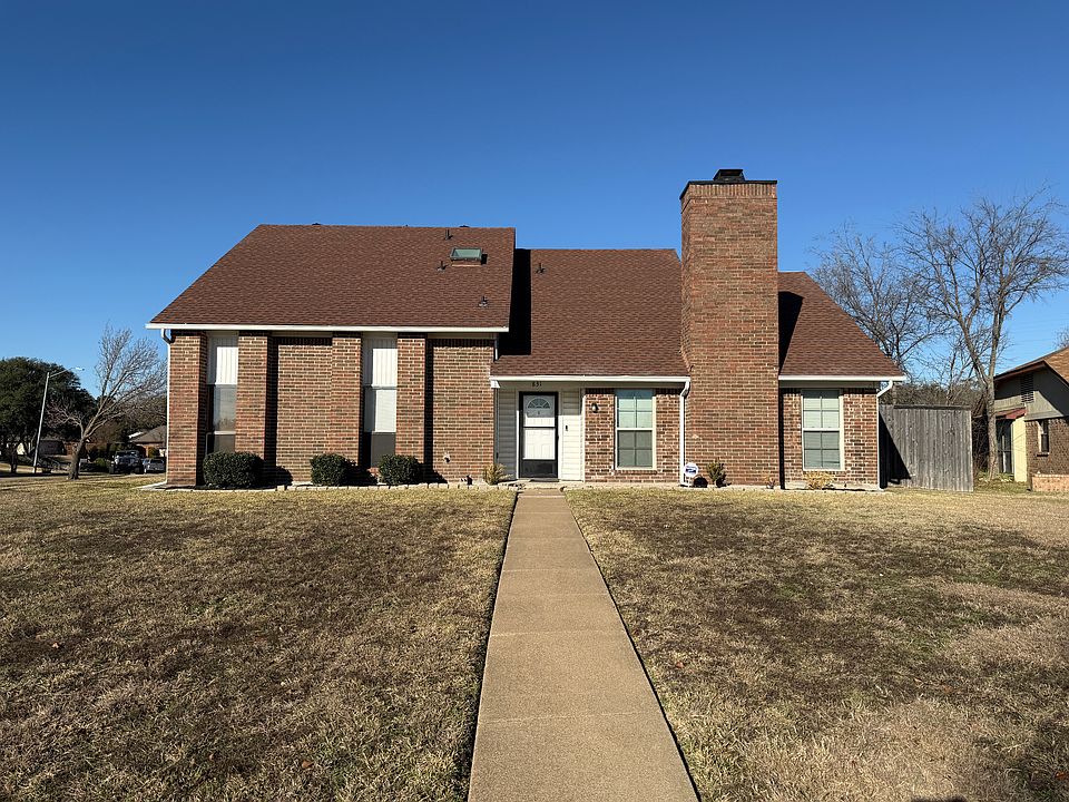 1st image of 831 Courtland Pl