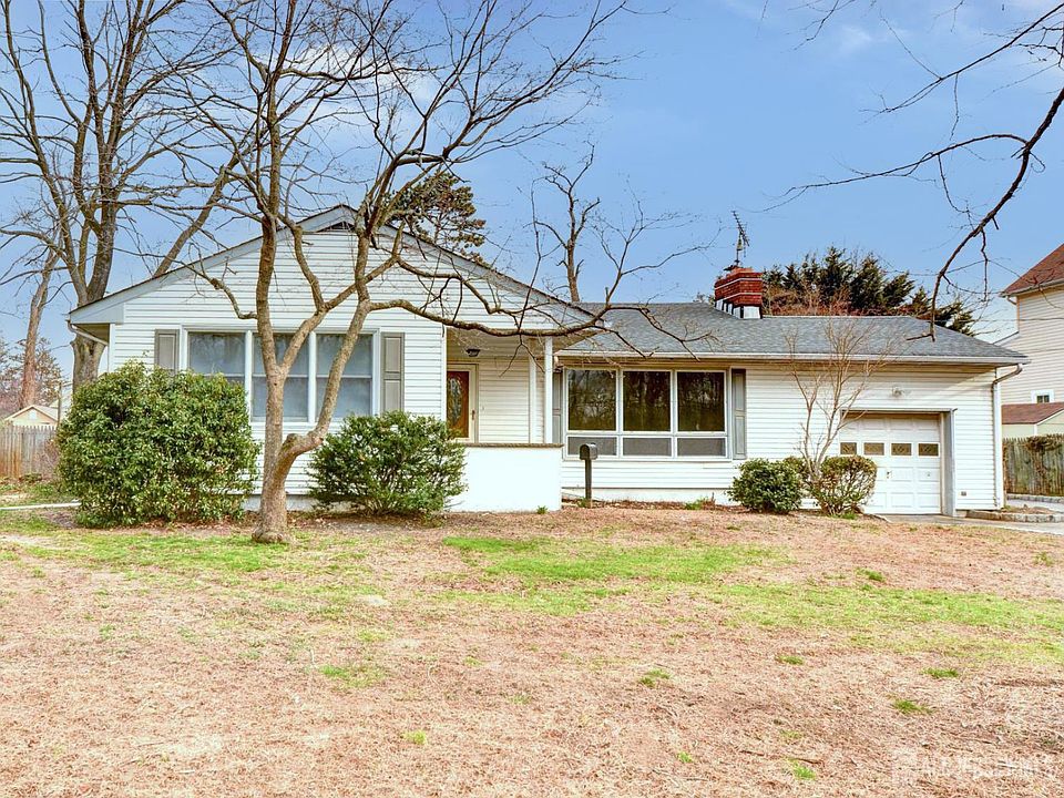 1st image of 45 Viola Ave