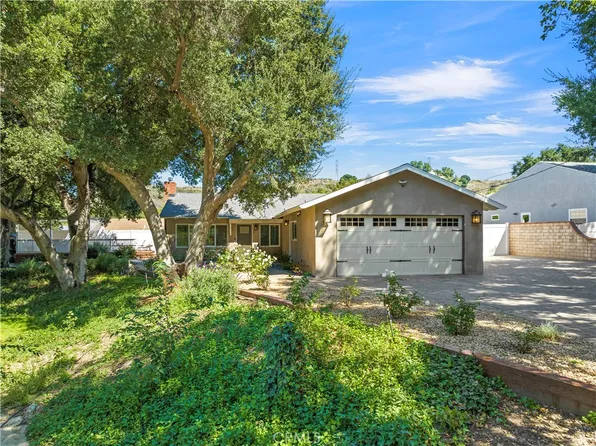 24144 Cross St, Santa Clarita, CA 91321