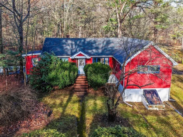 1 Albion Rd, Billerica, MA 01821