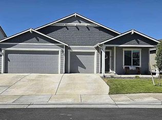 531 E Bella Vista Ave, Hermiston, OR 97838