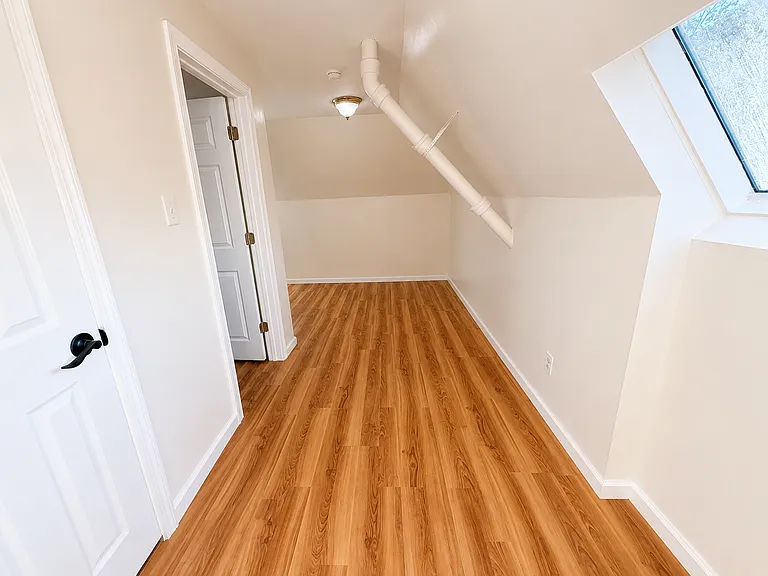 55 Prospect Ave — Photo 3
