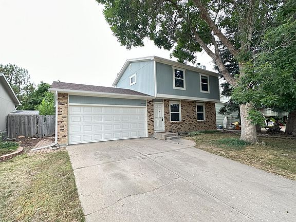 Oversized 2 Car Garage