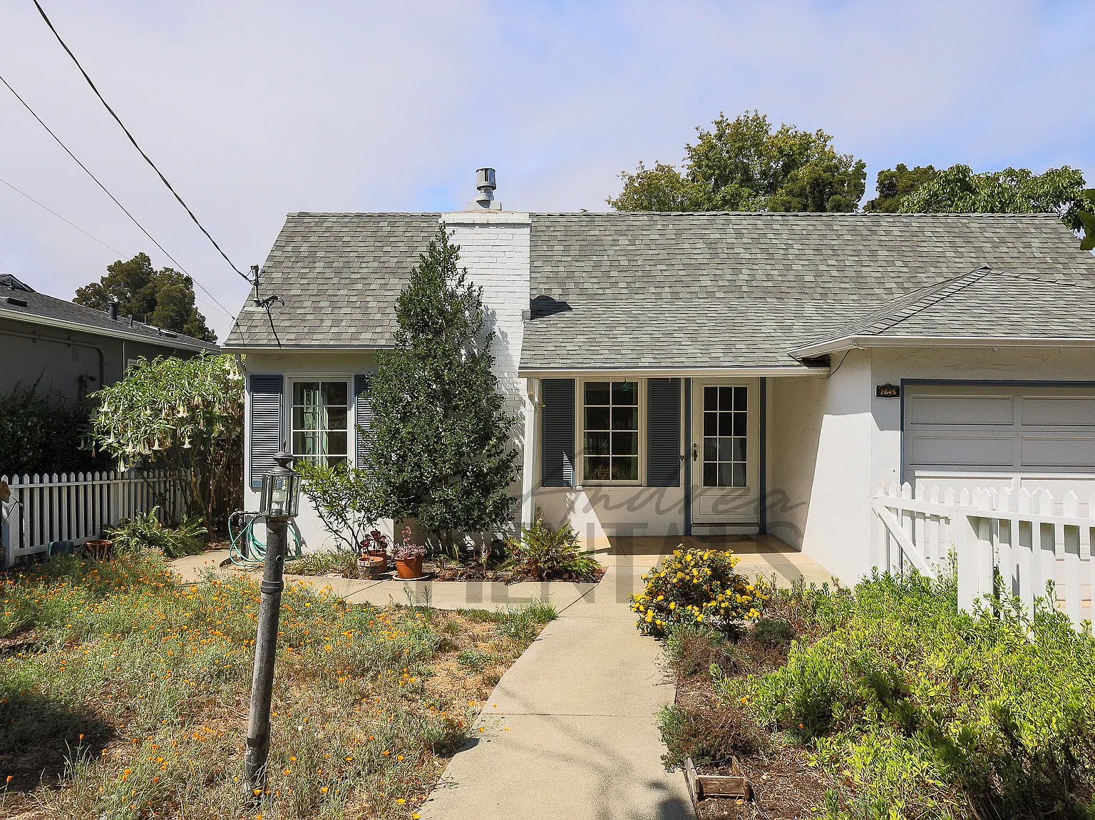 3 bed, 2329 sqft, $5,750 — Photo 1