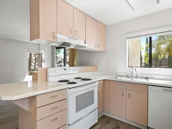 Esprit Villas, 9830 Reagan Rd #60b404513, San Diego, CA 92126