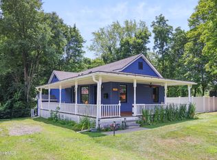 49 Revilla Ter, Pittsfield, MA 01201