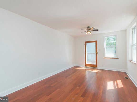 2nd image of 1219 E Berks St APT B