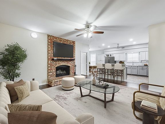 5th image of 7600 Greengage Dr