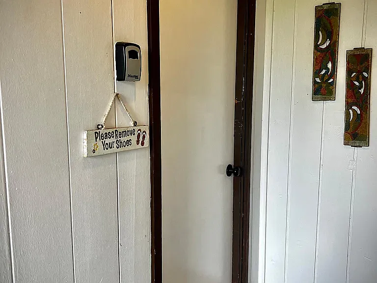 Studio, 400 sqft, $2,450 — Photo 4