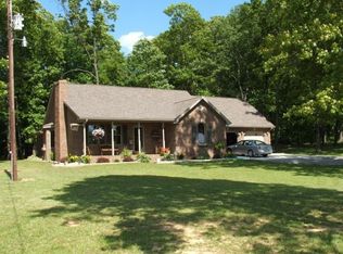 3894 Highway 566, Magnolia, KY 42757