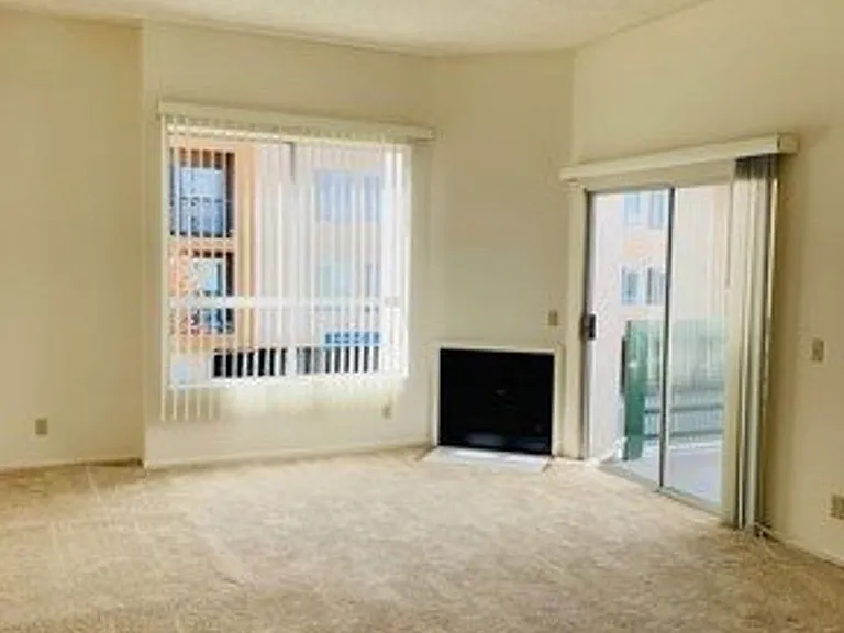 White Oak Apartments — Photo 10