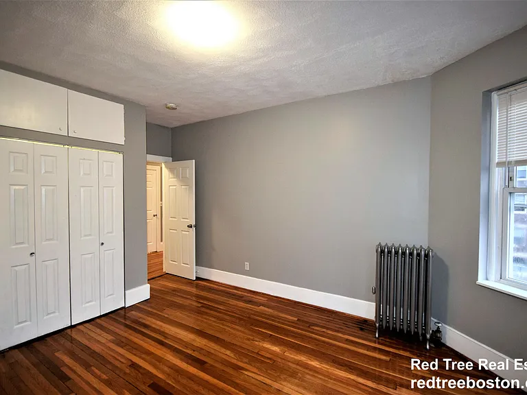 83 Glenville Ave #2 — Photo 10