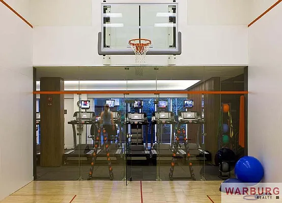 Rented by Warburg | media 11