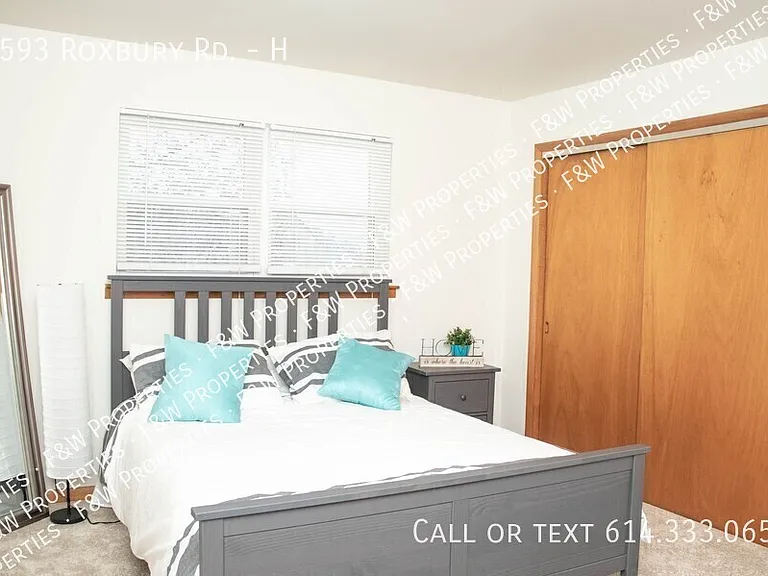 1593 Roxbury Rd #H — Photo 9