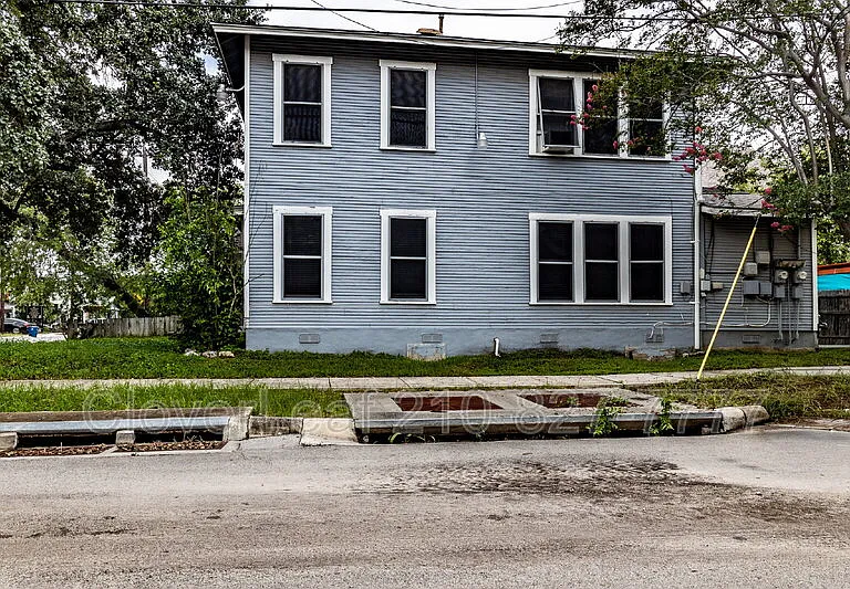 723 E Euclid Ave — Photo 21