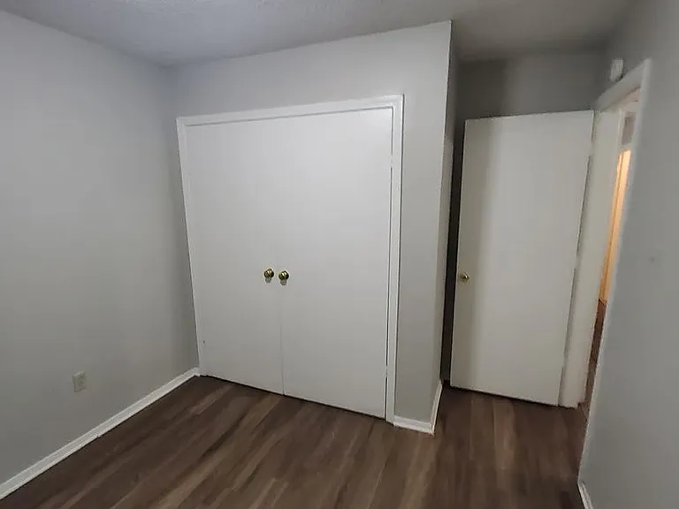 5046 Gray Dr — Photo 11