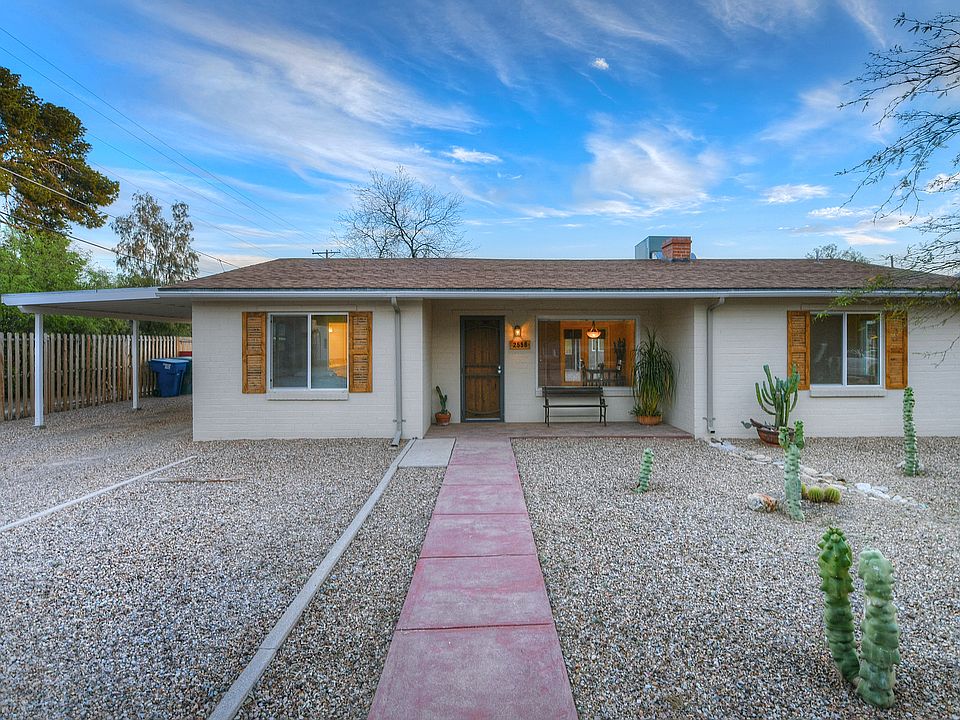 1st image of 2558 E Hedrick Dr