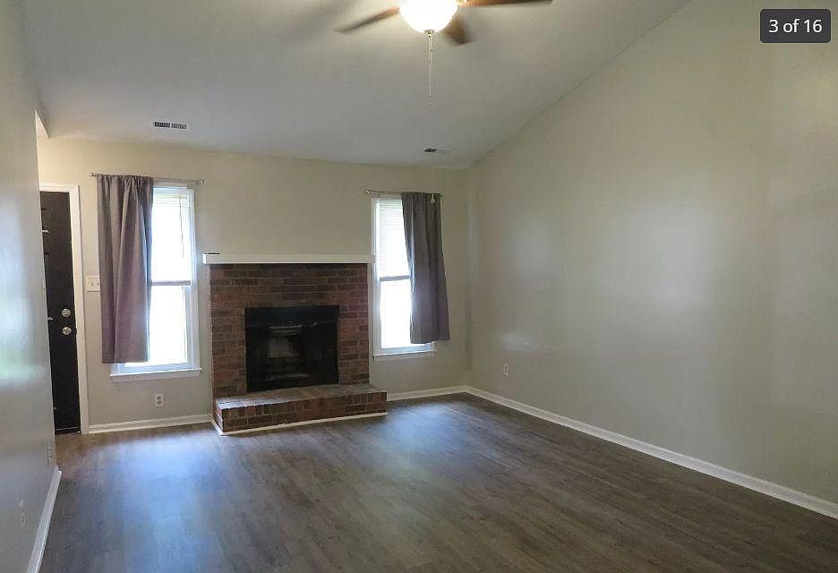 2nd image of 136 Corey Cir