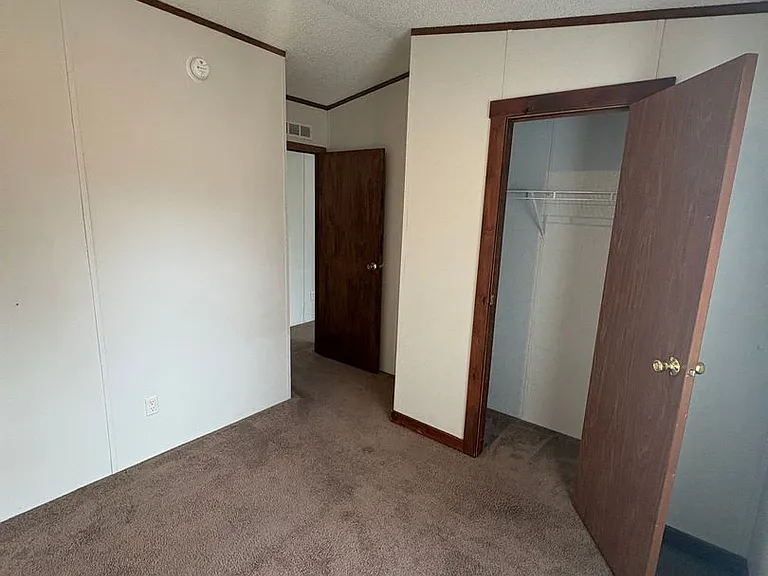 306 White Oak Dr — Photo 13
