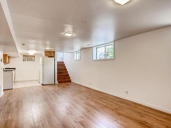 3rd image of 1217 S Lake St #B