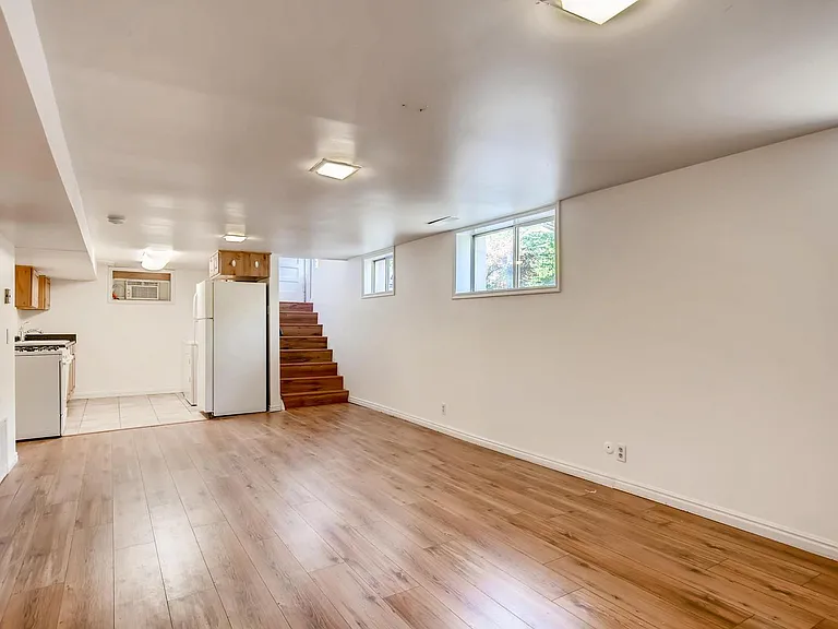 1217 S Lake St #B — Photo 3