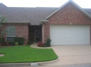 2240 Homestead Ln, Tyler, TX 75701