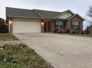 105 General Cleburn Dr, Richmond, KY 40475