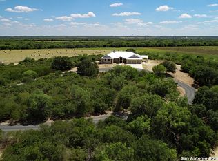 1000 County Road 544, Hondo, TX 78861