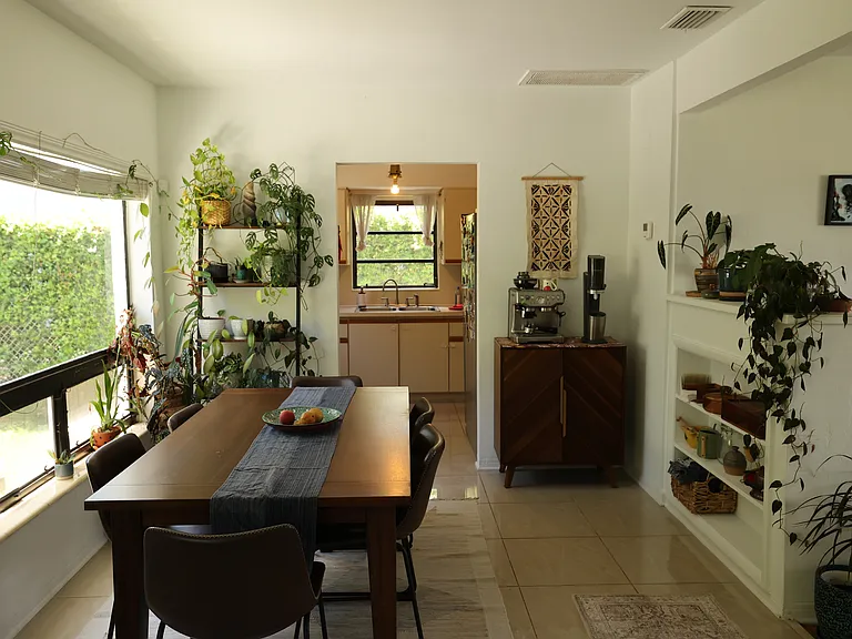 5758 SW 27th St — Photo 11