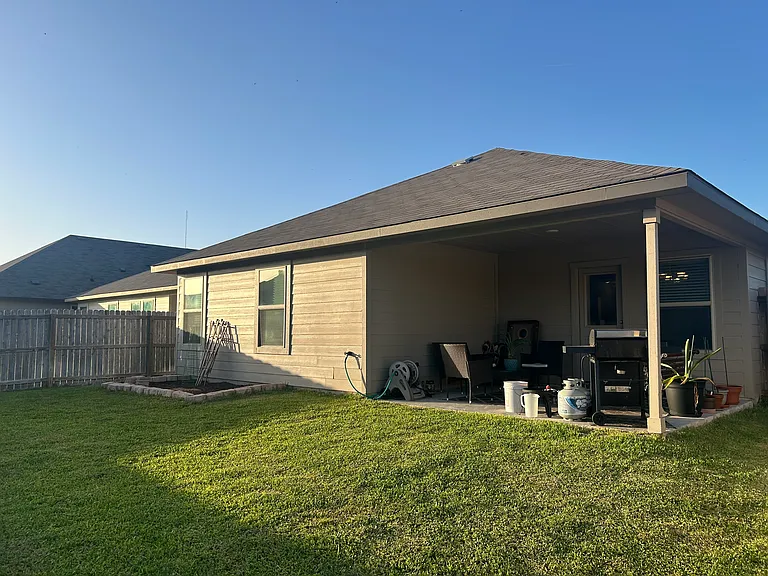 5241 Montague Loop — Photo 18