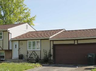 3750 Hendron Rd, Groveport, OH 43125