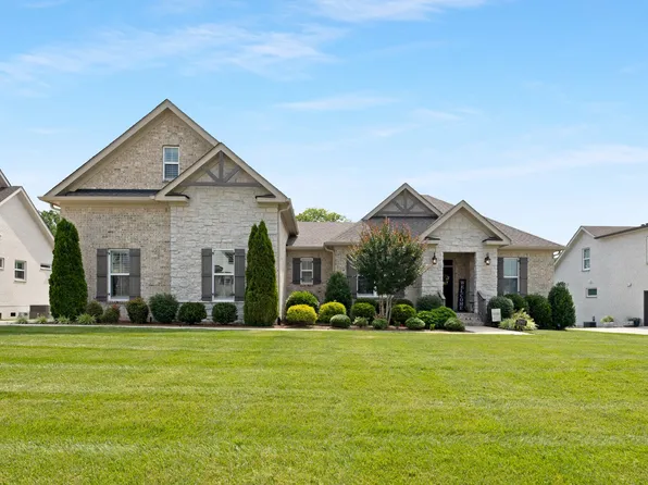 2003 Imagine Cir, Spring Hill, TN 37174