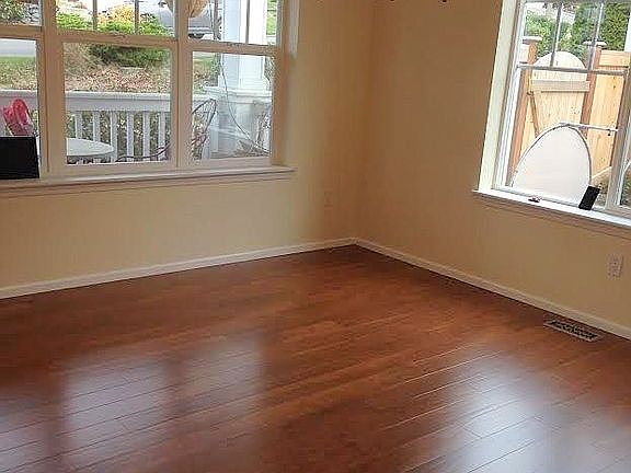 3rd image of 2163 SW Sunnyside Ave