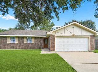 406 Pine Shadows Dr, Slidell, LA 70458