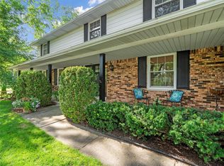 3106 Brewster Ct, West Bloomfield, MI