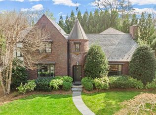 14 Dunham Rd, Scarsdale, NY 10583