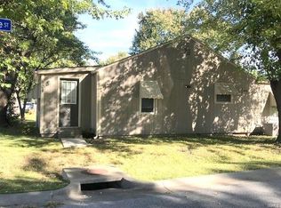 108 Carson Dr, O'Fallon, IL 62269