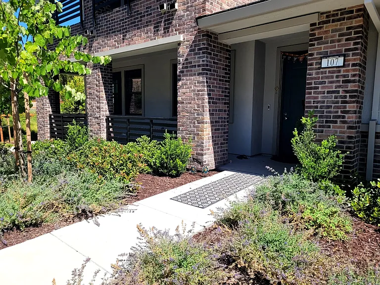 107 Limelight Ter — Photo 13