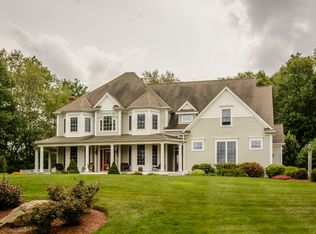 35 Dairy Dr, Upton, MA 01568