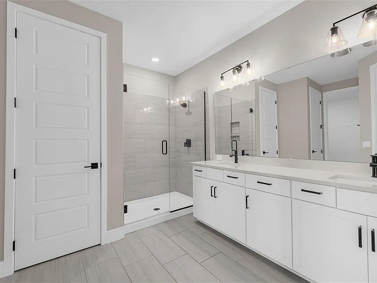 5138 Citrus Leaf Blvd — Photo 35