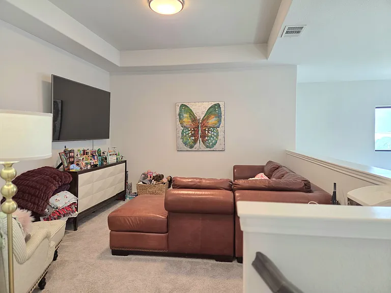 2303 Offerande Dr — Photo 21