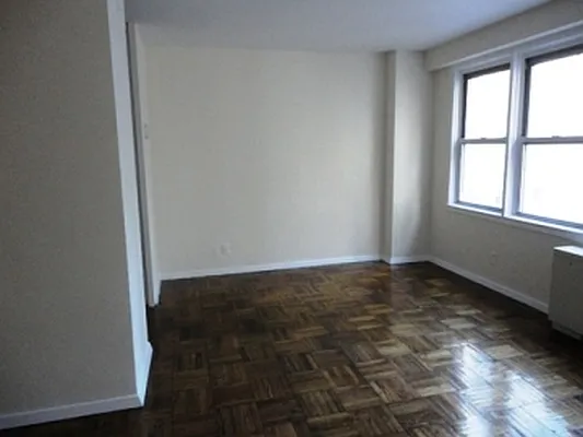 Rented by CitySites Real Estate Group | media 31