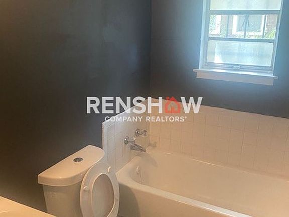 3rd image of 400 Edith Ave #1
