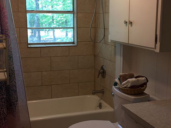2nd image of 1620 County Road 3509