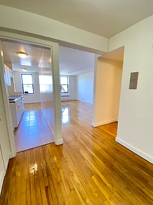 Rented by Gama Group | media 10