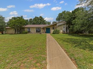 602 Greenbriar Ave, Keene, TX 76059